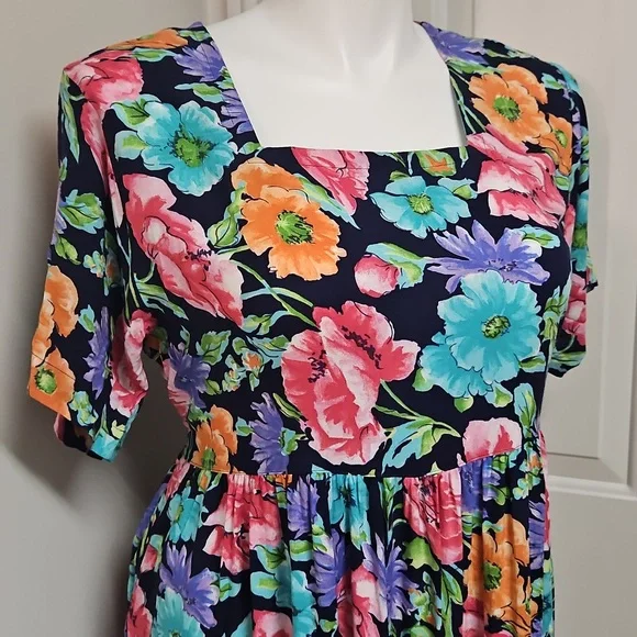 VTG 80s Diane Von Furstenberg, The Color Authority, Floral Dress, Garden Girl - Picture 2 of 5